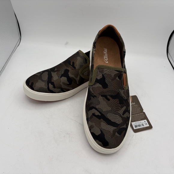 OluKai Lae'ahi Pa'i Husk/ Ke au Green Camo Slip On Shoes Size 12 NWT - Picture 1 of 8